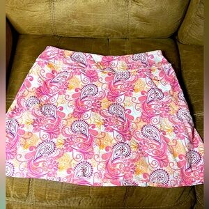 Pretty pink and floral skort.